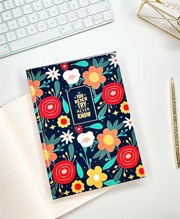 15x21 Sert Kapaklı Çiçekli Tasarım Defter