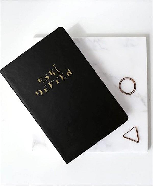 Eski Defter Siyah